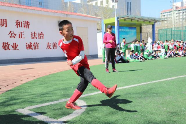 国足守住100名底线 赢巴林挽回颜面将排世界第94