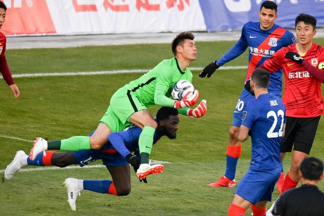 布伦森29分哈利伯顿34+9 尼克斯力克步行者2-0