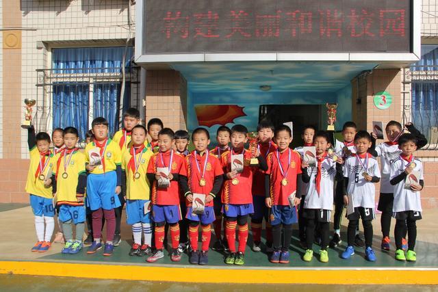 混团世界杯国乒8-0罗马尼亚豪取9连胜 不败进4强