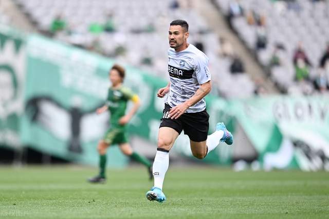 范弗里特38分火箭险胜雷霆 骑士终结绿军7连胜